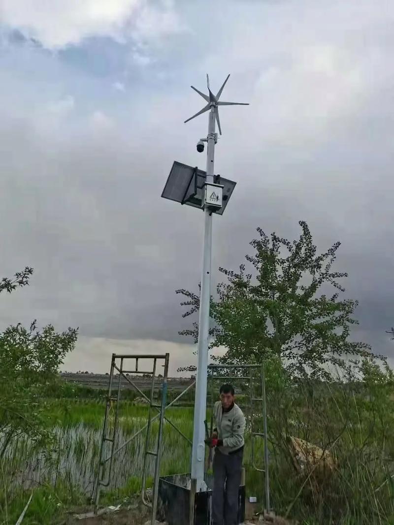 風光互補智能路燈 綠色照明新未來，聯系電話178325112為您服務